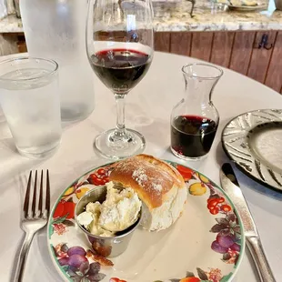 fresh bread with garlic butter