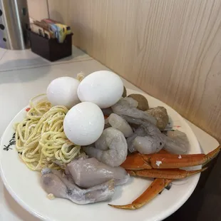 ramen, noodle dish, noodles, ramen and noodles, noodle soup, food