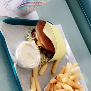 2. Cheeseburger Combo