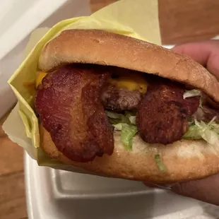 Bacon Cheeseburger