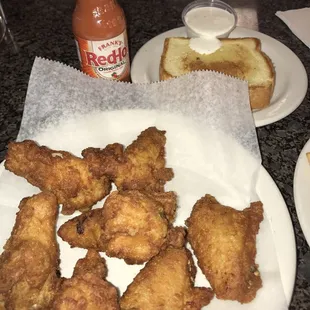 Wing dings 7 piece... $6.95