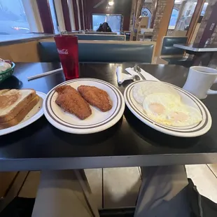 Catfish and grits
