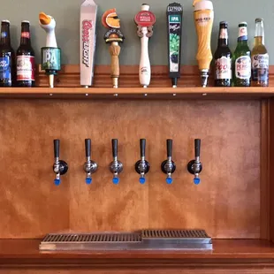 Nice beer selection with $2.00 drafts all day everyday.