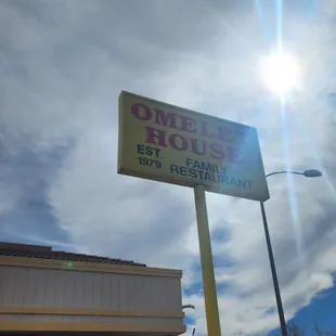 It's like the gods are telling me to try this place... Lol