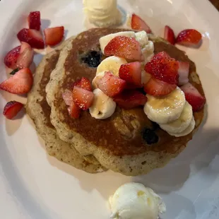 Nutty Fruity Multi-Grain Cakes