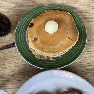 Fluffy Buttermilk Pancakes
