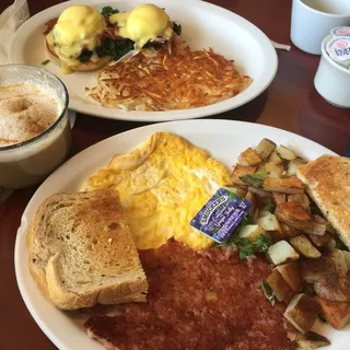 Corned Beef Hash & Eggs