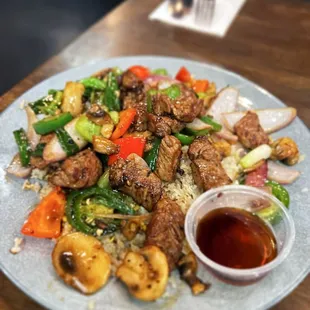 Shaken Beef Fried Rice | www.moniquedao.com