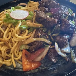 Shaken Beef Garlic Noodles