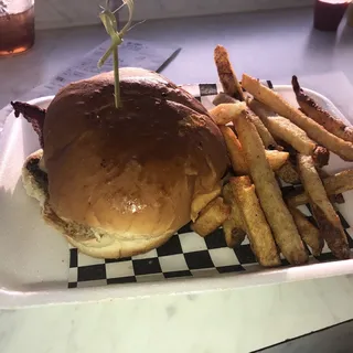 Kids Just Kidding Burger Meal