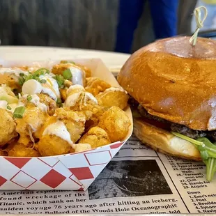 Cheesy tots and shroom burger