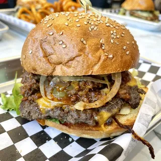 Avenger Burger