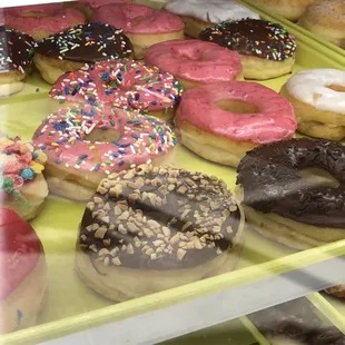 OMG Donuts