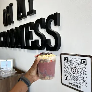 Chocolate milk açaí bowl