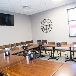 Razorback Room-Large meeting/banquet room.  Perfect for any group!