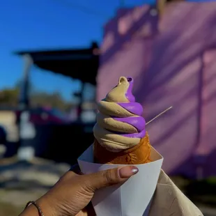 Vanilla chai and Ube swirl