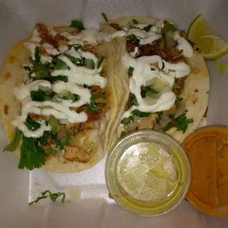 Chicken Taco*