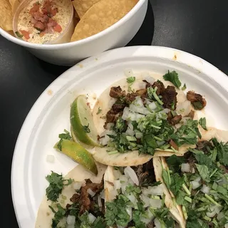 Barbacoa Taco*