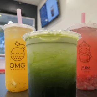 Strawberry Lychee Lemonade, Kiwi Orange, Green Thai