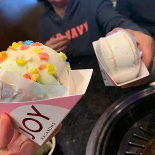 Joy's Cereal milk ice cream macaron and vanilla bean!