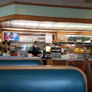 sushi and sashimi, interior