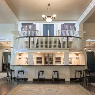 Lobby Bar at Omni Bedford Springs Resort &amp; Spa