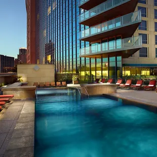 Heated Rooftop Pool at Omni Fort Worth Hotel