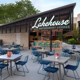 The Lakehouse Waterfront Lounge and Bar
