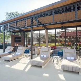 Semi-Private Cabanas