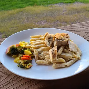 Chicken in Hatch Green Chili Cream Sauce w/Penne &amp; Mixed Veggies