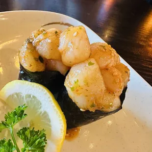Scallop Sushi