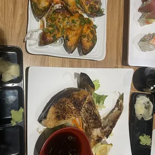 Hamachi Collar
