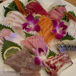 Deluxe Sashimi