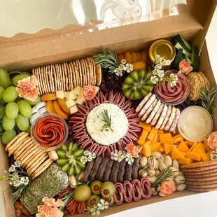 A Cheese Affair Box, Party Size, 14 x 10