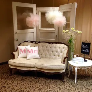 Vintage Rentals by Unique Boutique