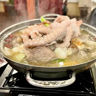 (No-spicy) Spicy Beef Rib and Octopus Casserole