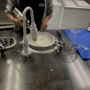 Nitrogen Ice Cream production