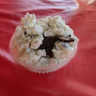 Oreo liquid nitrogen ice cream