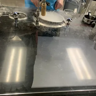 Sphere ice cream made with liquid nitrogen