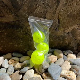 3-pack of Pickleballs