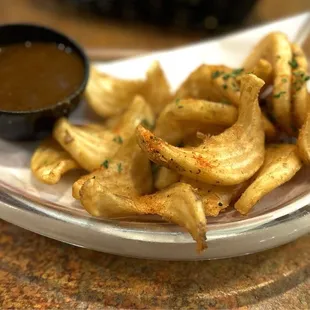 Garlic butter fries