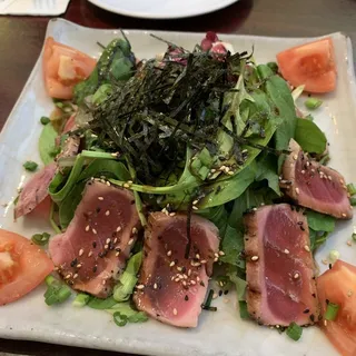 Seared Tuna Sashimi Salad