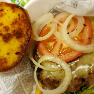 Simple cheeseburger