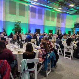 Plate &amp; served - 220 people