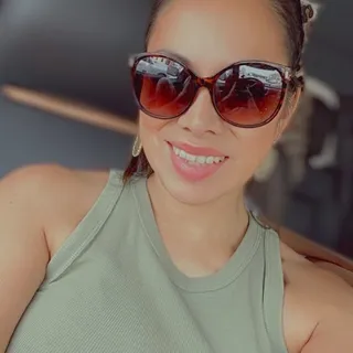 Jen E.