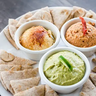 Traditional Hummus