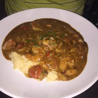 Charleston Style Shrimp and Grits