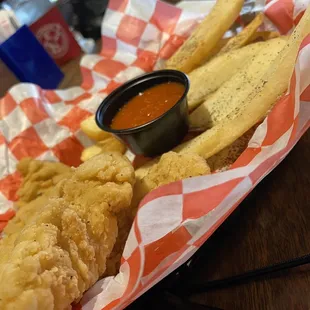a basket of fried food
