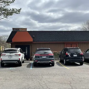 Pretty busy for 3pm on a Wednesday.