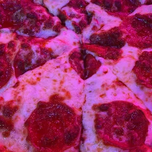 I love the pizza here too!!